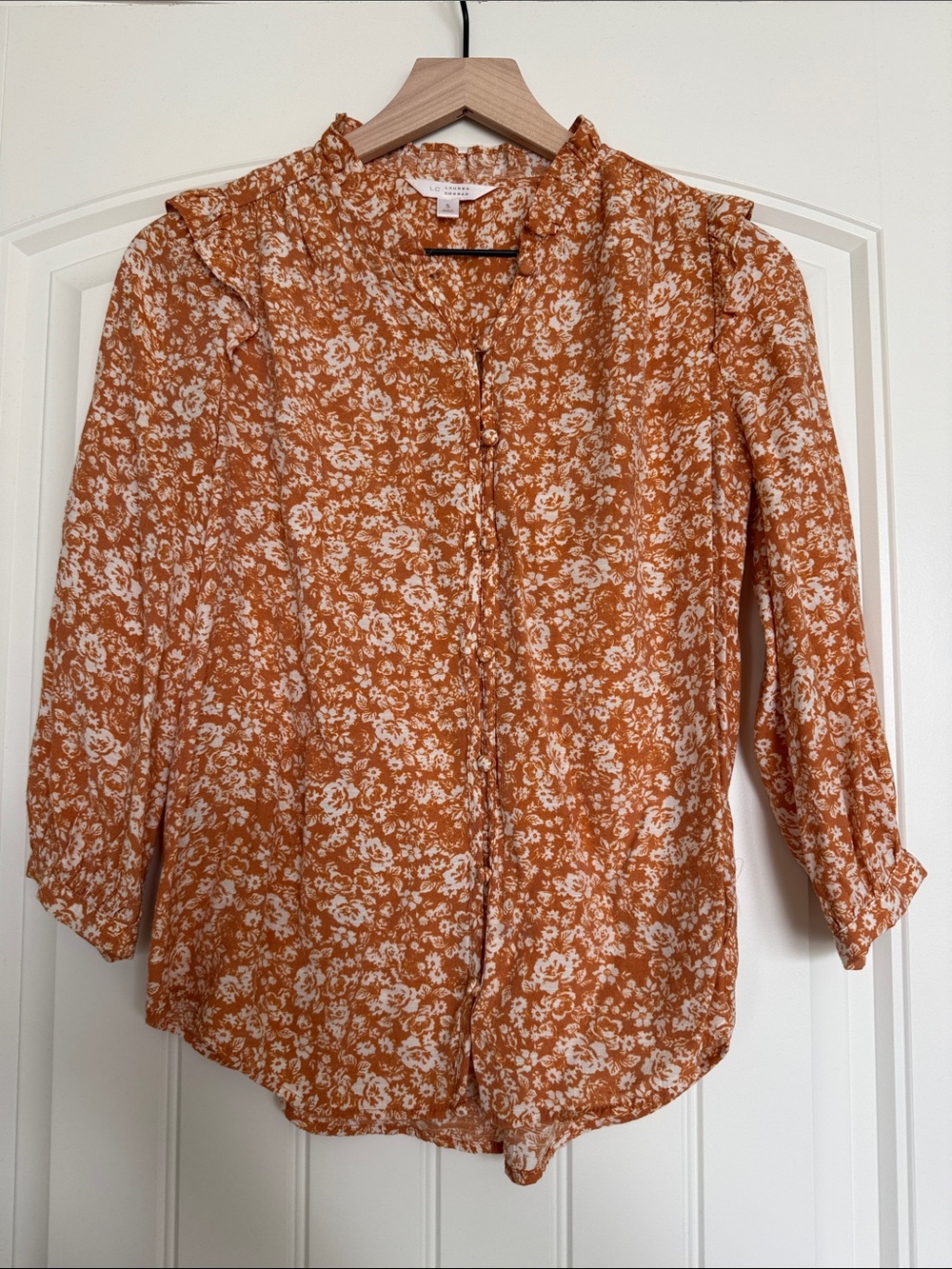 LC Lauren Conrad Rust Floral Button-Up Blouse size small